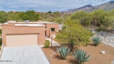 Building Photo - 4989 N Territory Ave