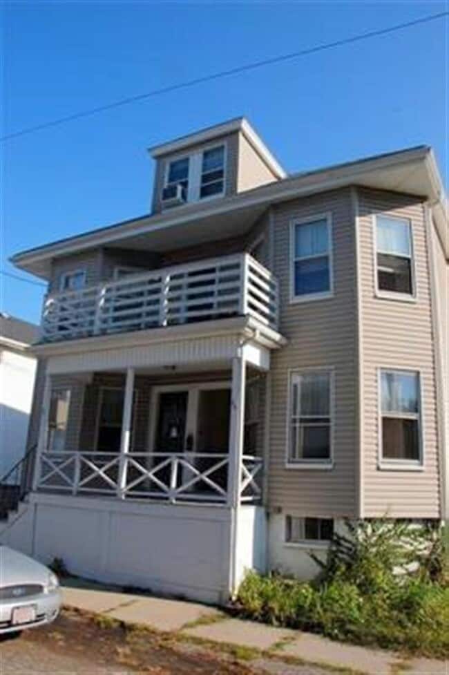 Building Photo - 44 Wilson Ave