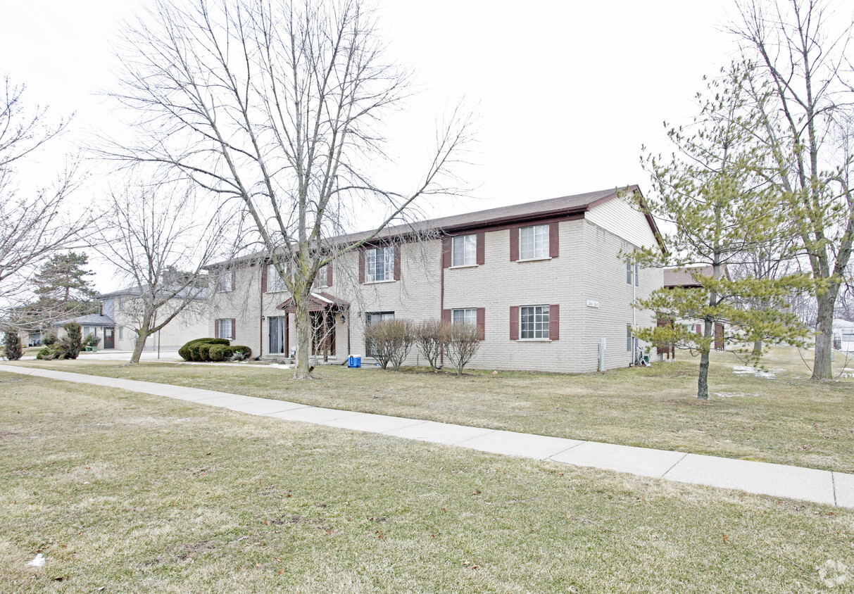 Building Photo - Harbor House Apartments