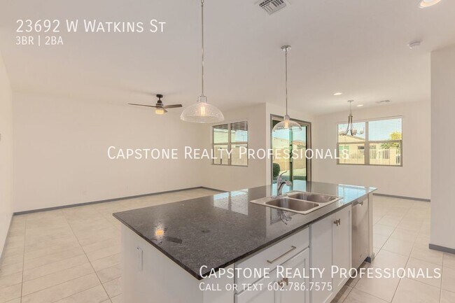 Building Photo - 3 Bedroom 2 Bath Home in Watson Estates!
