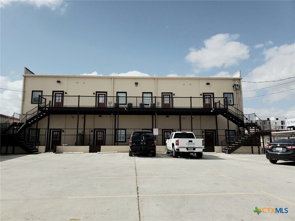 Primary Photo - 165 S Guadalupe St