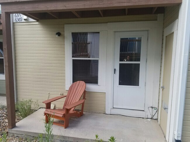 Foto del edificio - One Bedroom Condominium