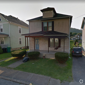 Building Photo - 124 Hall St