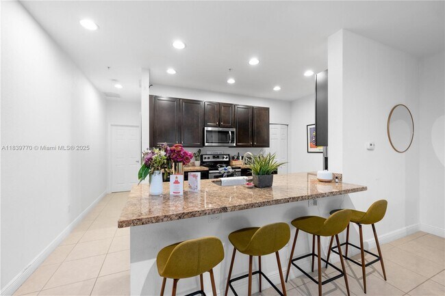 Foto del edificio - 1030 SW 147th Ave