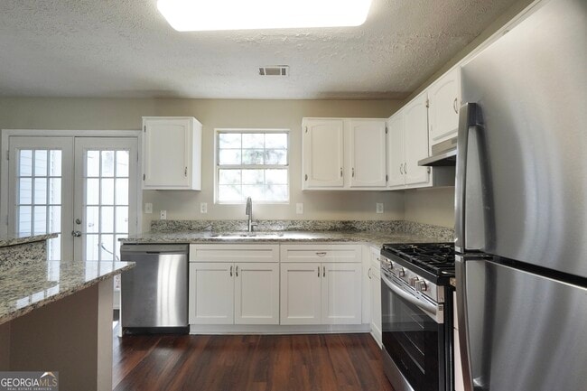 Foto del edificio - 5702 Wells Cir