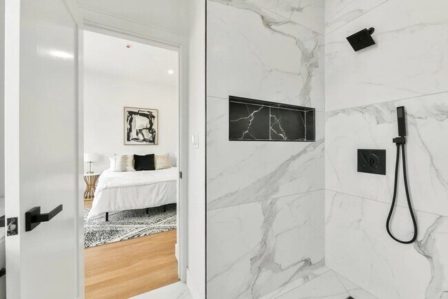 Foto del edificio - 142 Chelsea St