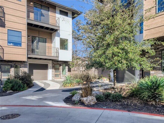 Foto del edificio - 3700 Clawson Rd