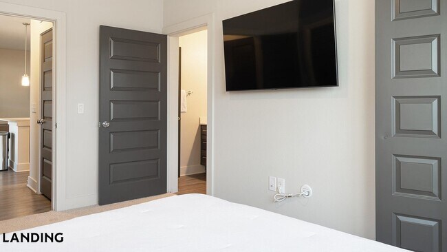 Foto del edificio - 4835 Usaa Blvd
