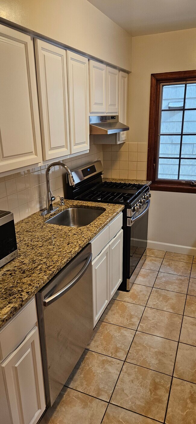 Updated Kitchen - 64 Parkway Rd