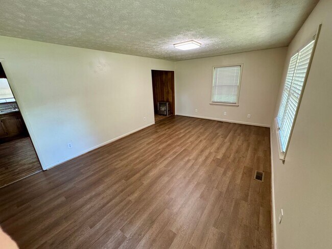 Building Photo - 2169 Bynum Blvd