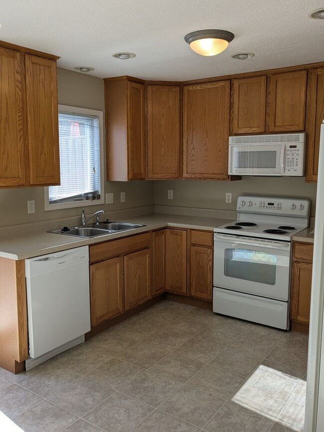 Building Photo - Pike's Place Townhouse