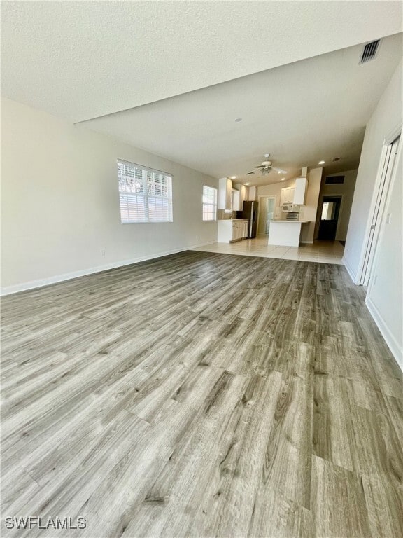 Building Photo - 4824 Lasqueti Way