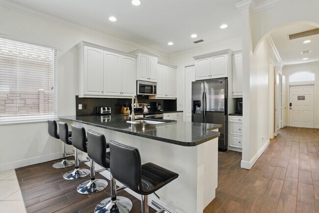 Foto del edificio - 555 93rd Ave N