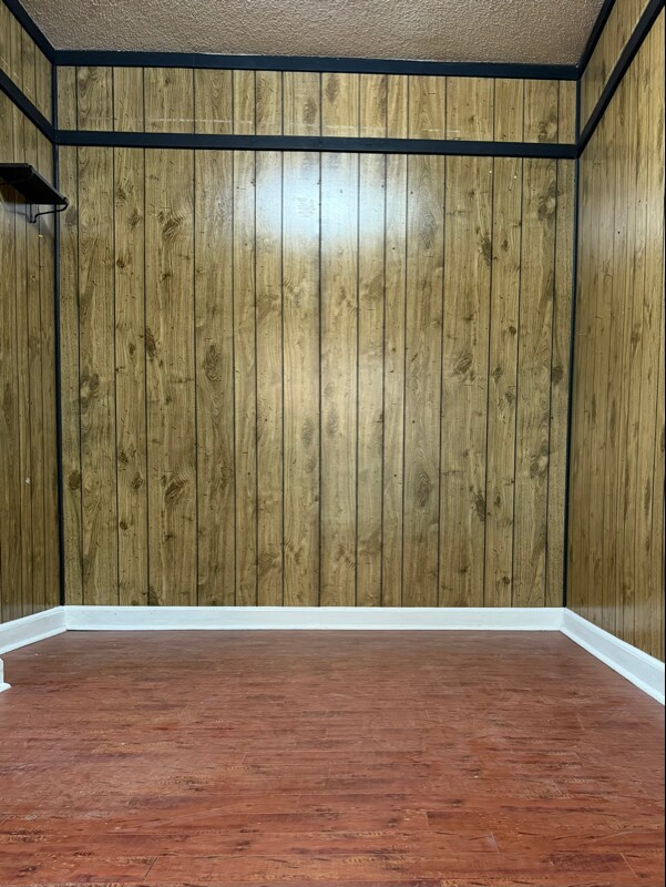 Building Photo - 3400 Betty Ln