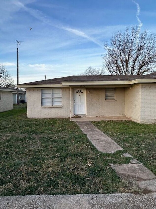 440 Weber St, Moran, TX 76464 - House Rental in Moran, TX | Apartments.com