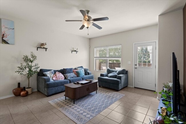 Foto del edificio - 3801 Black Granite Dr