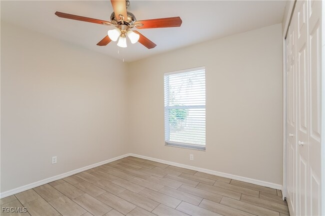 Foto del edificio - 1405 SW 13th Terrace