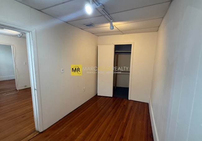 Foto del edificio - 12 Charter St
