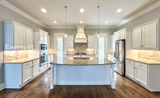 Foto del edificio - 147 Hobbs Dr