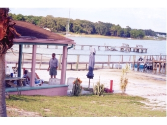 Picnic Shelter - Dinner Lake Haven Mobile Home Park