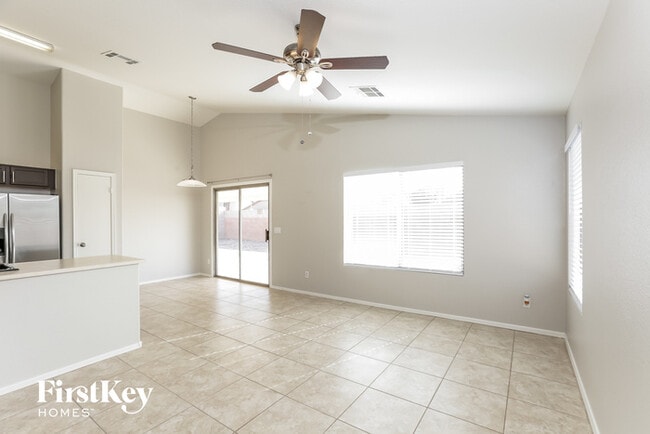 Building Photo - 3621 N 105th Dr