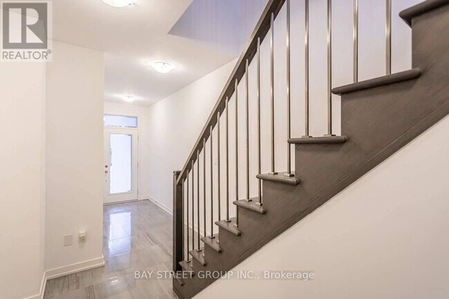 Building Photo - 219 Huguenot Rd