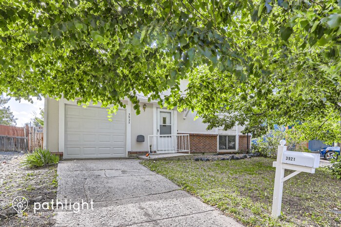 Primary Photo - 3921 South Pagosa Street, Aurora, CO, 80013
