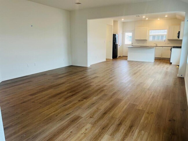 Building Photo - 1405 Marley