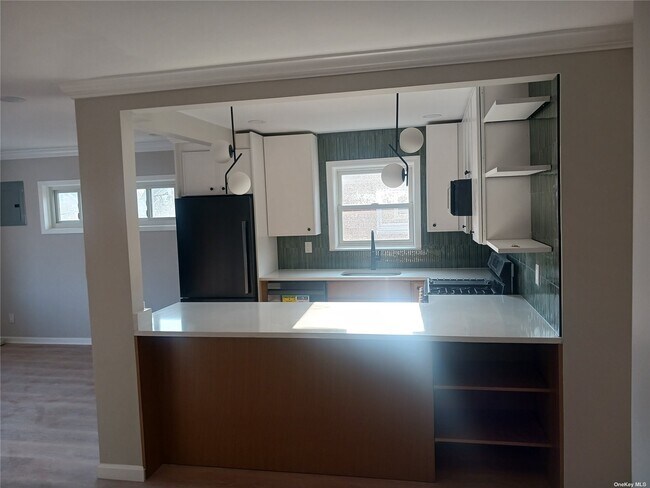 Building Photo - 138-46 Brookville Blvd