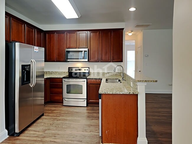 Foto del edificio - 10502 Carver Falls Rd