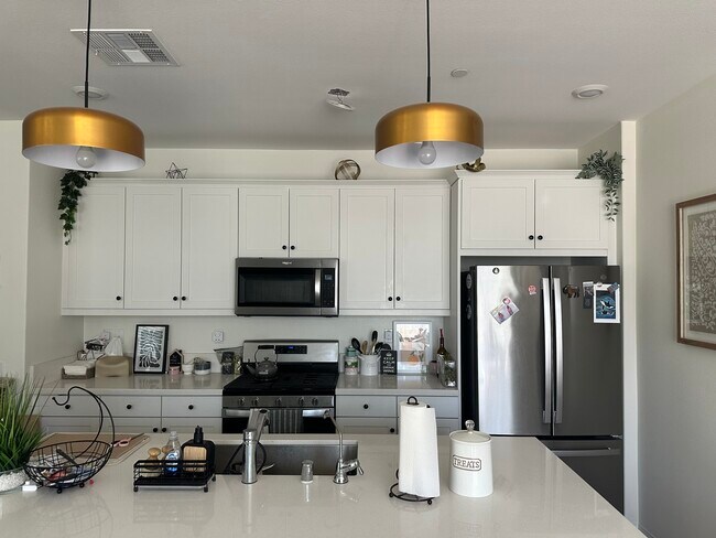 Foto del edificio - 27455 Longview Pl