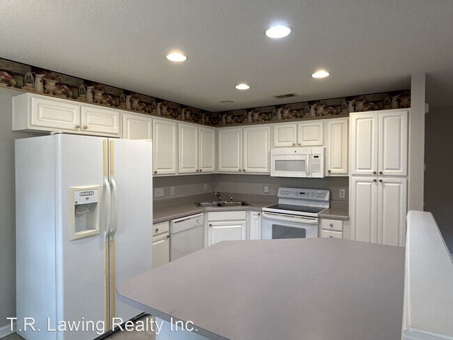 Foto del edificio - 2 br, 2.5 bath House - 2056 University Hei...