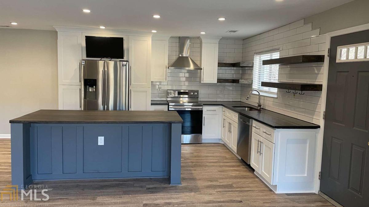 Foto principal - 104 Mill Pond Rd