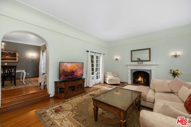 Building Photo - 6258 Warner Dr