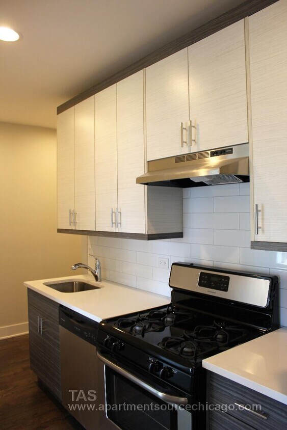 Foto principal - 3919 N Janssen Ave