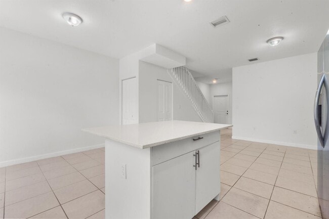 Building Photo - 28637 SW 132nd Ct