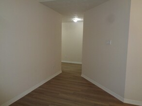 Building Photo - 21407 Forest Colony Dr