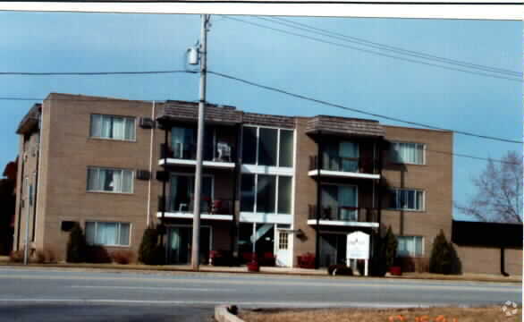 Primary Photo - Windsor Place Of Alsip
