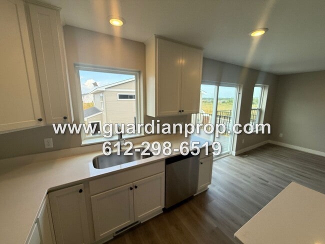 Building Photo - Luxury New Construction Townhouse Availabl...