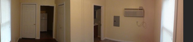 Foto del edificio - 106 Burch St