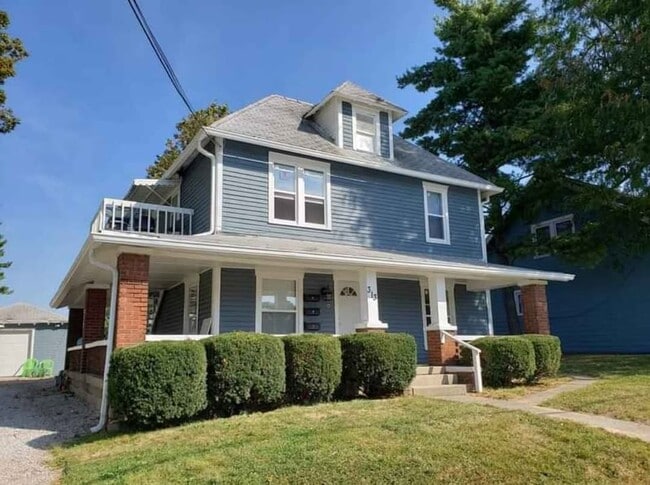 Building Photo - 313 Elm St