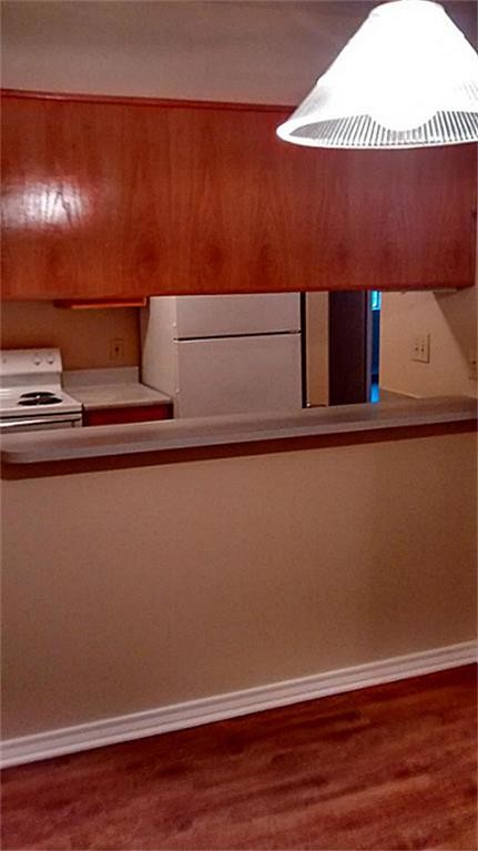 Foto del edificio - 1500 Hackberry Ln