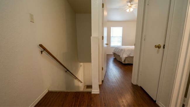 Foto del edificio - 4406 Abigail Dr