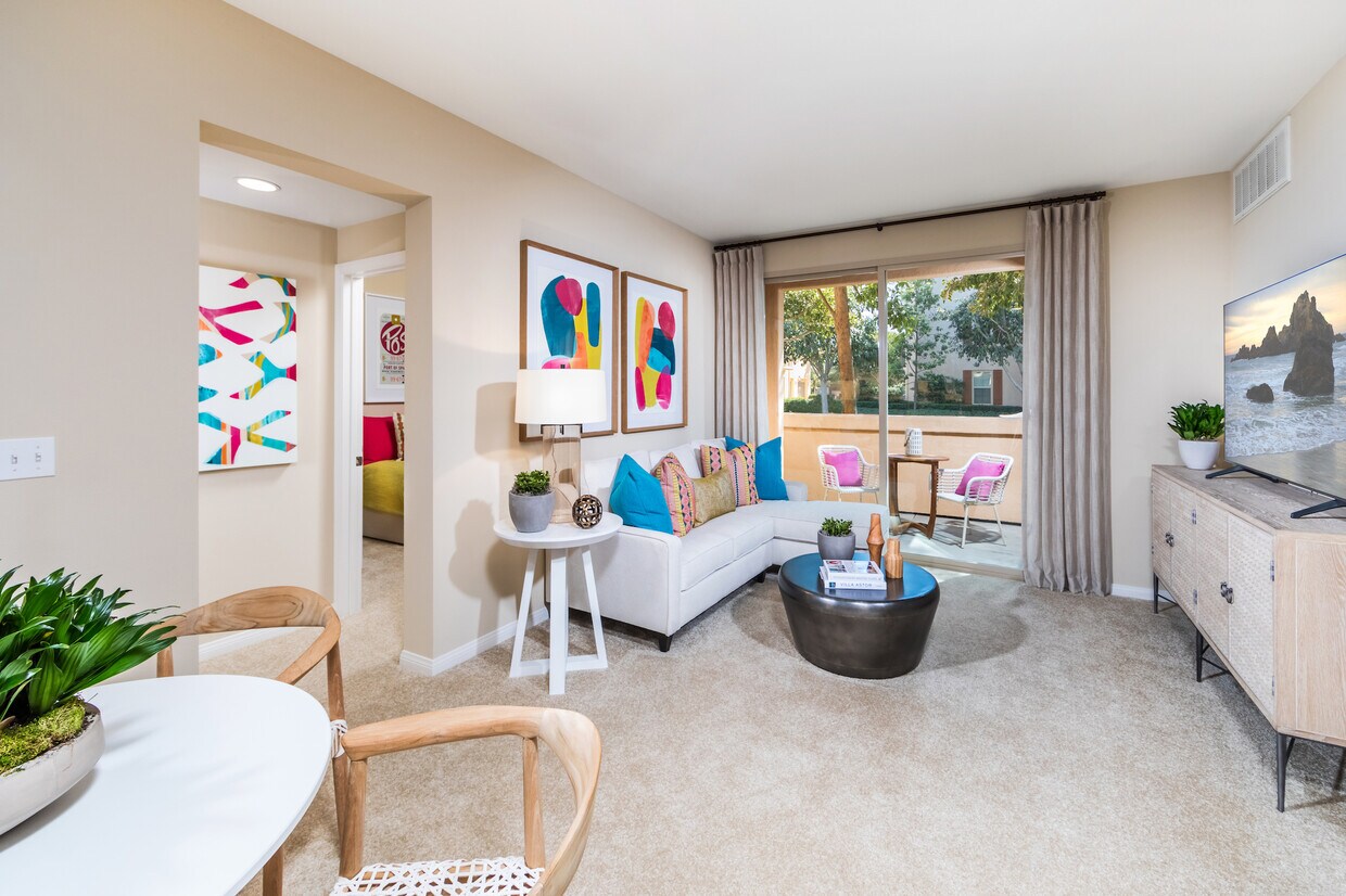 Esperanza Apartment Homes Apartments in Irvine, CA Westside Rentals