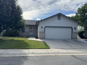 Building Photo - 426 W Arizona Ln