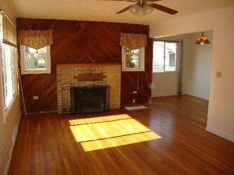 Building Photo - Audubon Area 2 Bedroom 2 Bath Home