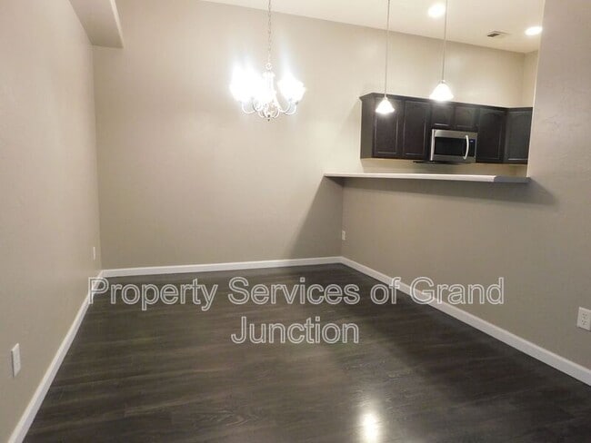 Foto del edificio - 2881 1/2 Cascade Avenue