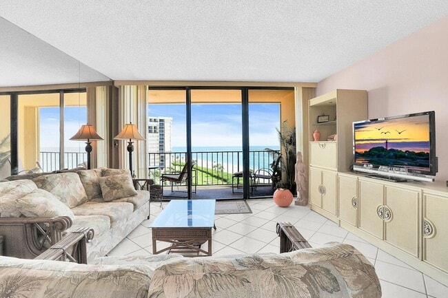 Foto del edificio - 100 Ocean Trail Way