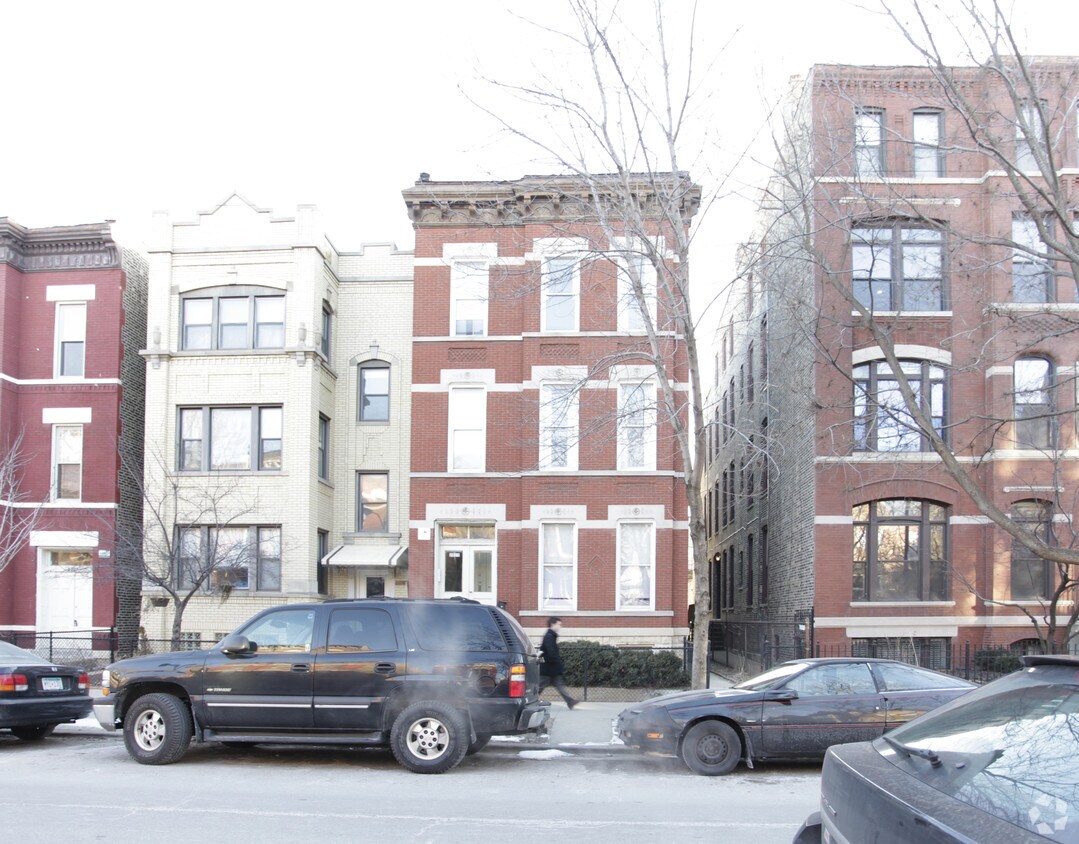 Foto del edificio - 2023 N Sheffield Ave