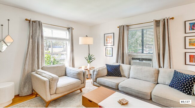 Foto del edificio - 506 N Rosemary Ln